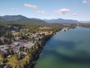 Northwest Montana Accommodations: Experience a Convenient and Comfortable One-Stop Stay at Lakeside Motel & Resort 7 Montana Hotesl
