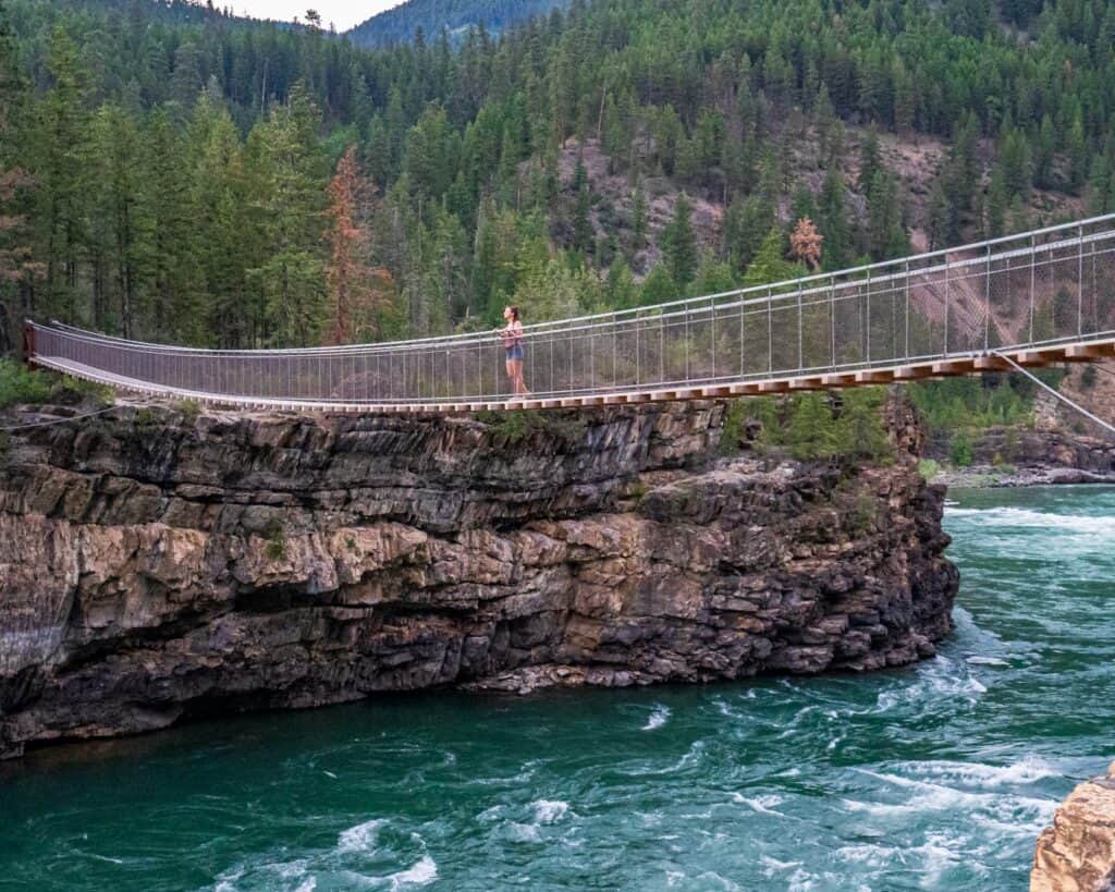 kootenai falls swinging bridge kootenai falls suspension bridge kootenai falls 3 e1737202606342